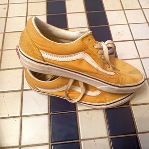 7.5 Vans